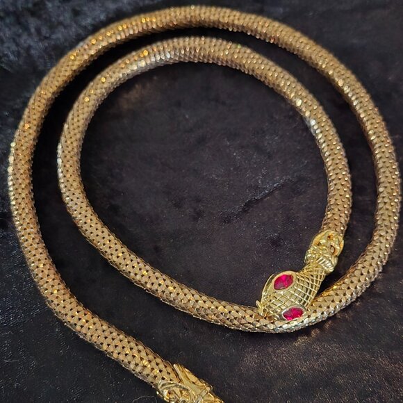 Vintage 1970s Gold Mesh Snake Belt - Picture 6 of 6